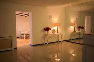 Отель Vera House Hotel Тбилиси-3