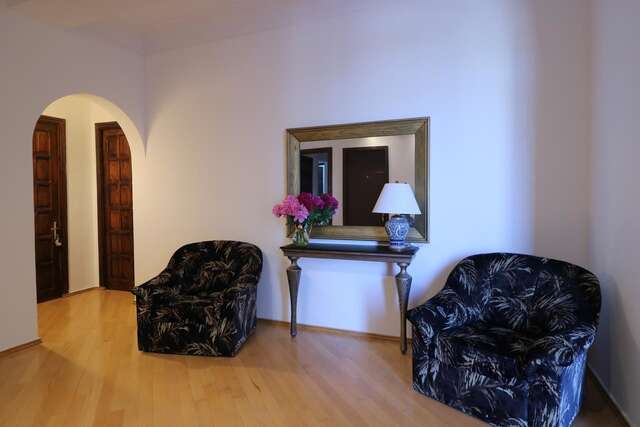 Отель Vera House Hotel Тбилиси-24