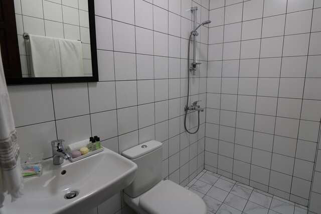 Отель Vera House Hotel Тбилиси-35
