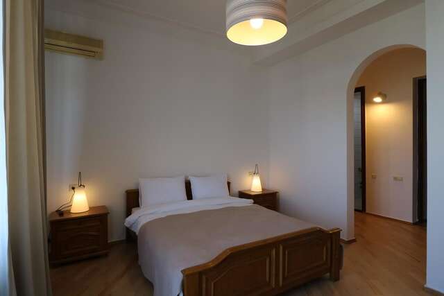 Отель Vera House Hotel Тбилиси-43