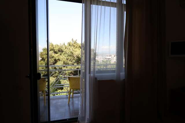 Отель Vera House Hotel Тбилиси-47