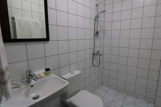 Отель Vera House Hotel Тбилиси-54