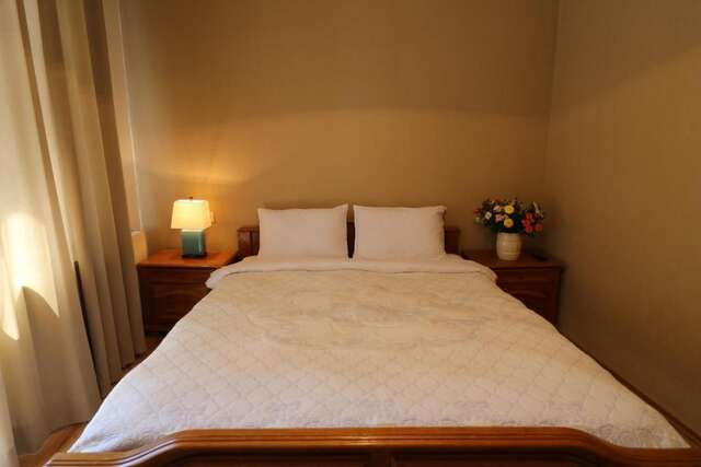 Отель Vera House Hotel Тбилиси-57