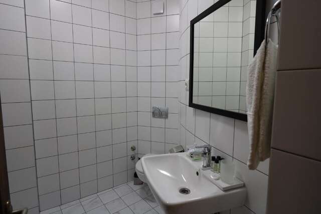 Отель Vera House Hotel Тбилиси-58